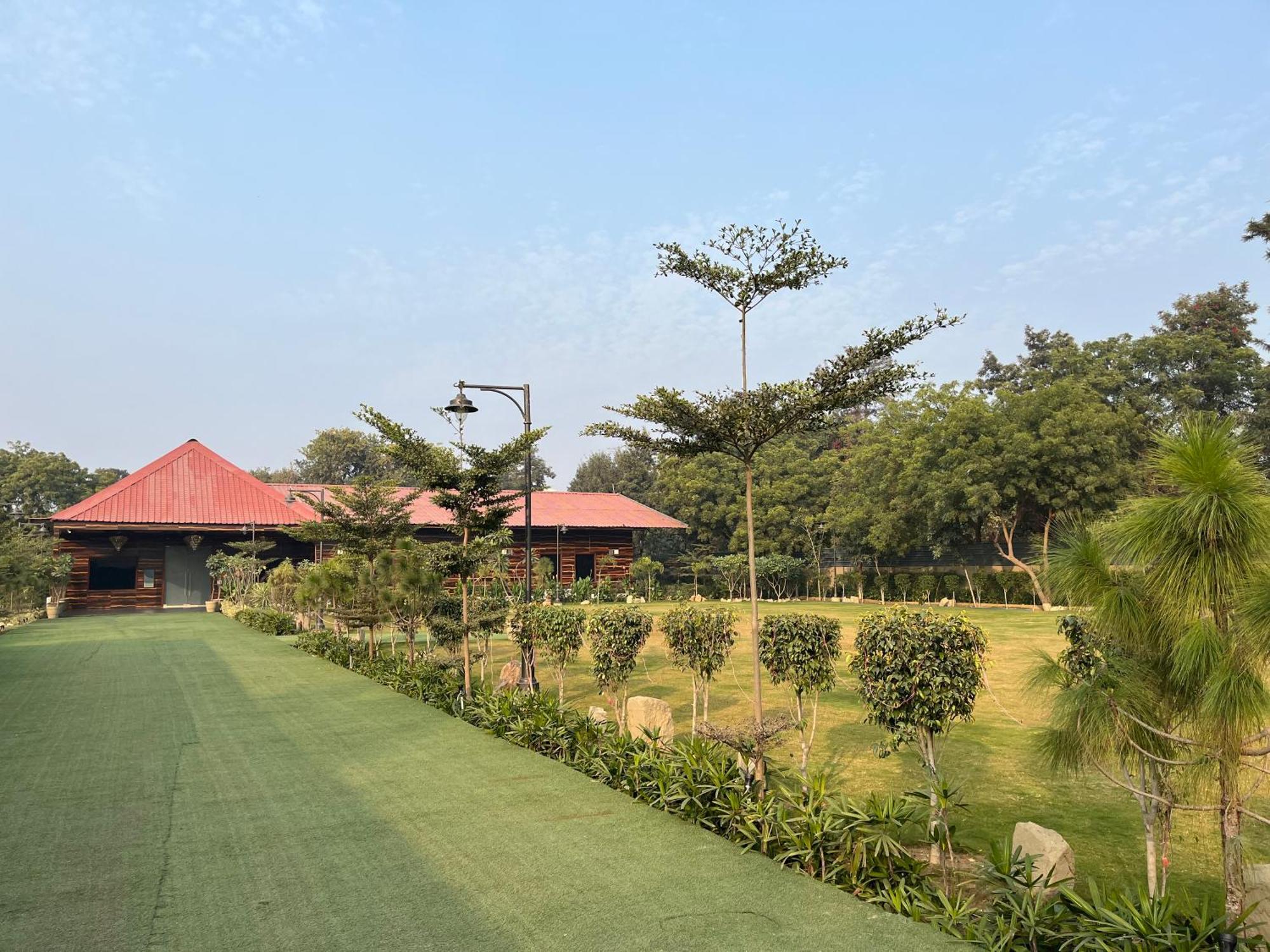 Вилла The Green Wood Palace I Farm House I Wedding I Party I 87Oo2O5865 Гургаон Экстерьер фото